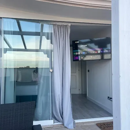 Mezzo Experience Eur 아파트 로마